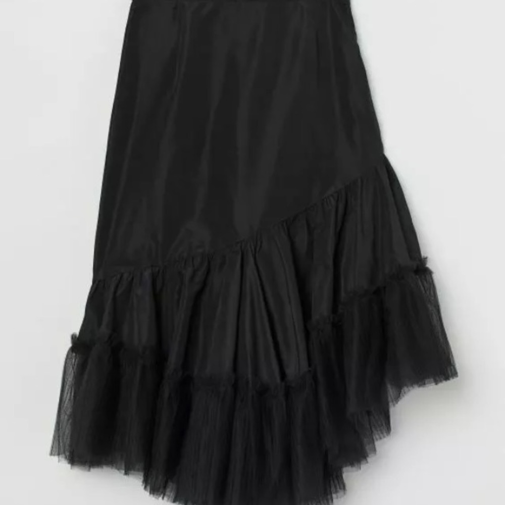 Black tulle skirt, New with tags...Sandra Mansour - Picture 4 of 4